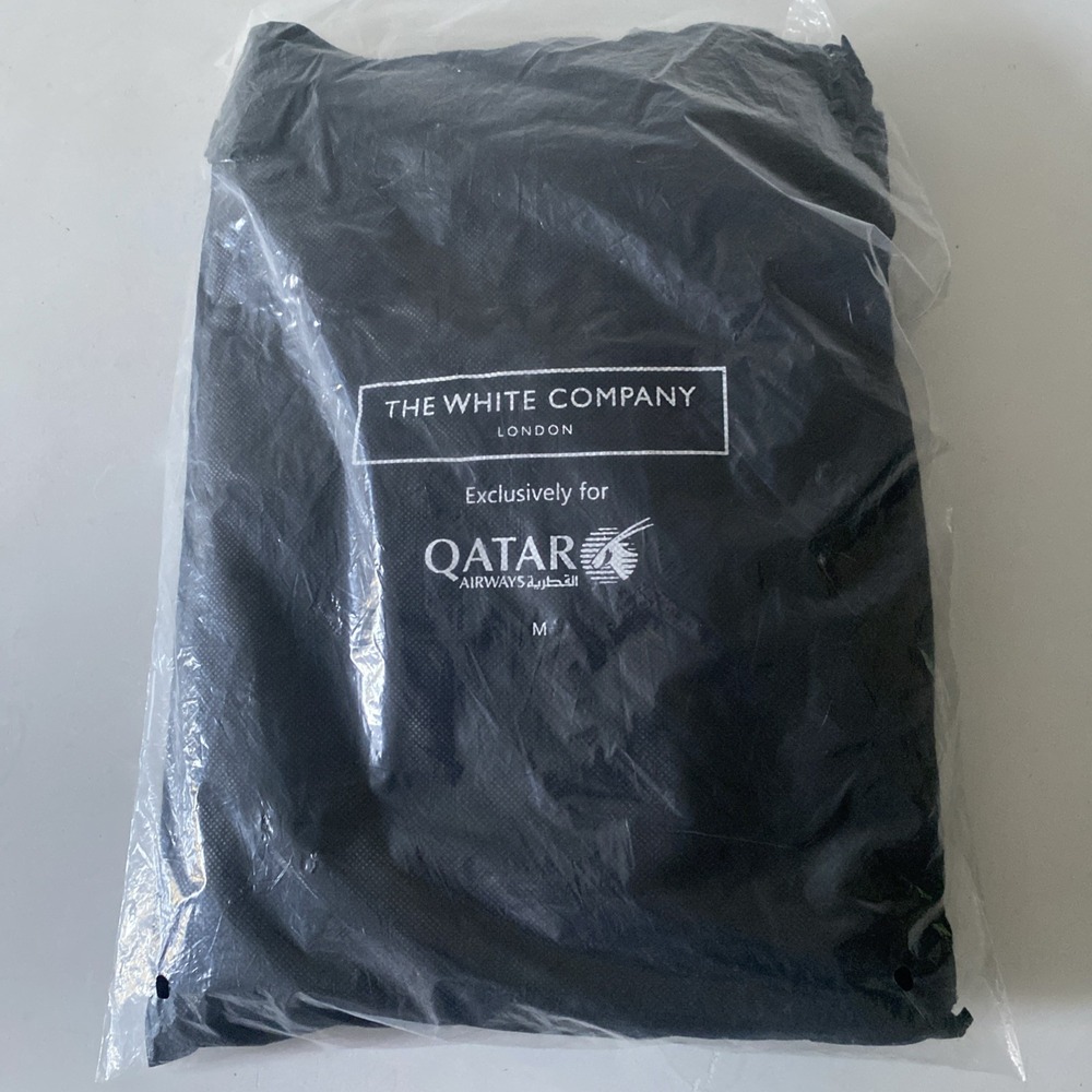 Qatar Airways The White Company London Business Class Pajama Set Mens  NEW
